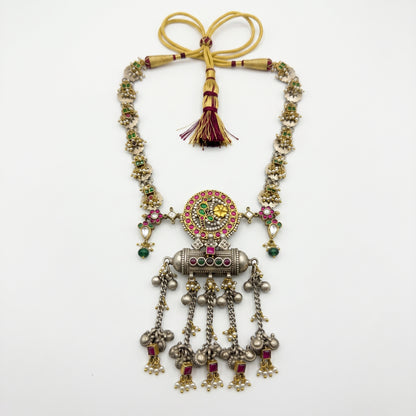 Ratna tassel Necklace