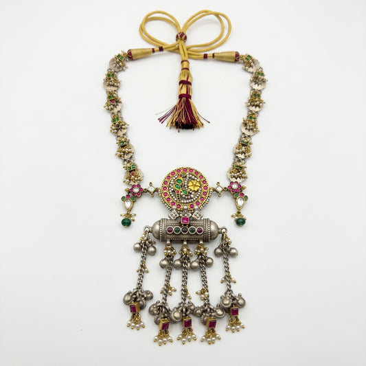 Ratna tassel Necklace