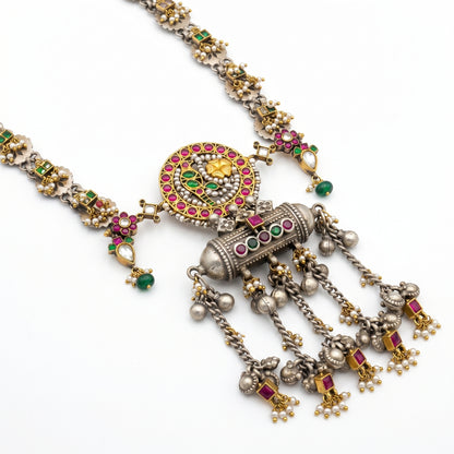 Ratna tassel Necklace