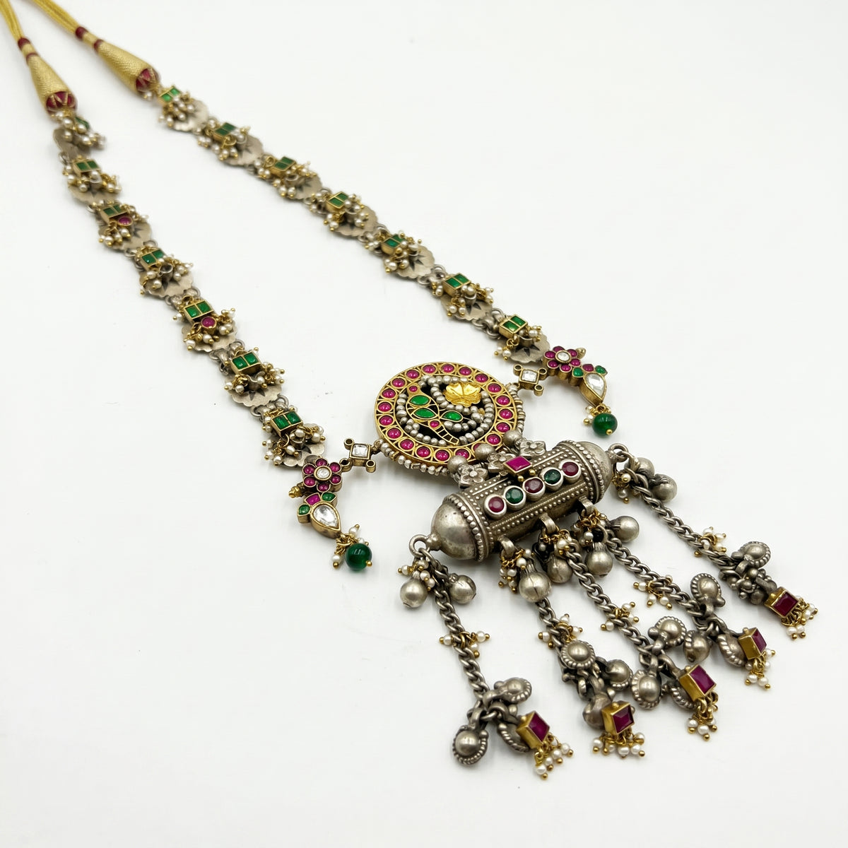 Ratna tassel Necklace