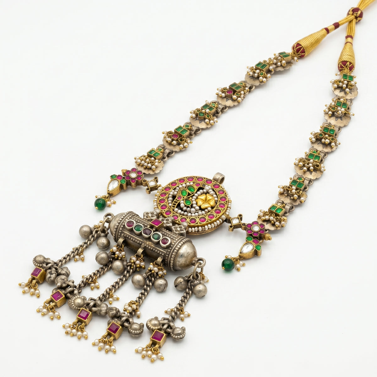 Ratna tassel Necklace