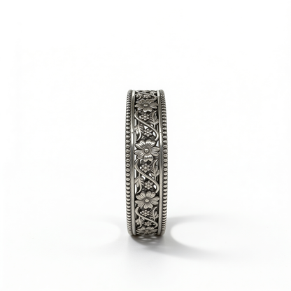 Veda slim floral bangle