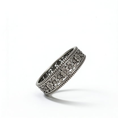 Vanyaa floral bangle