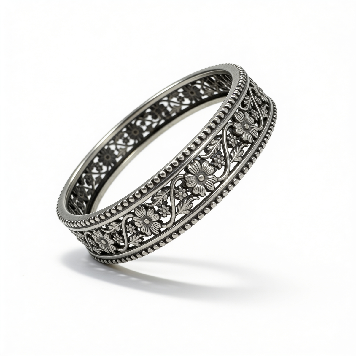 Vanyaa floral bangle