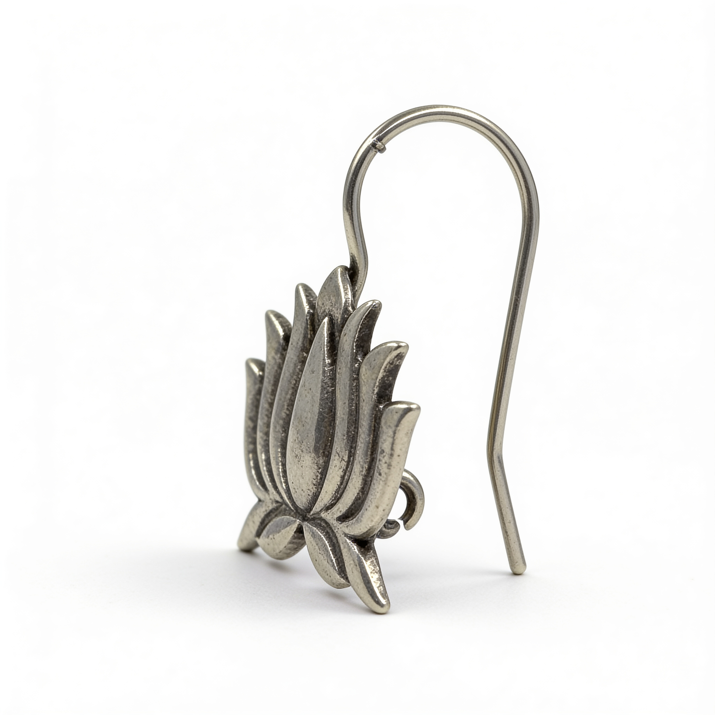 Aura Kamal Oxidised Silver Earrings