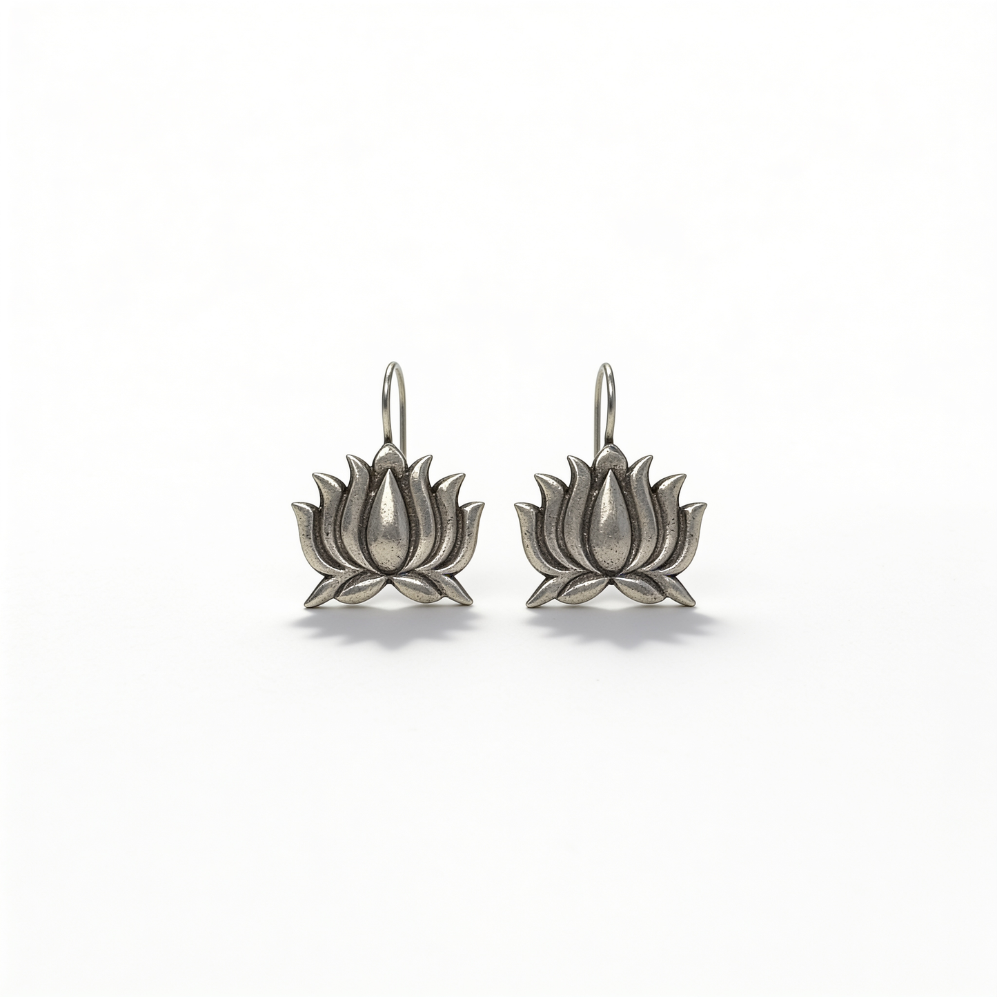 Aura Kamal Oxidised Silver Earrings
