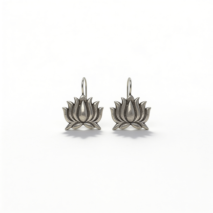 Aura Kamal Oxidised Silver Earrings