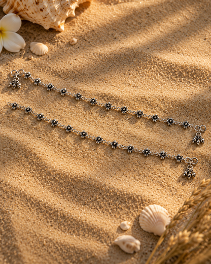 Kumud Floral Anklet
