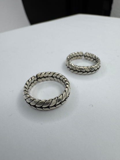 Aarohi Silver Toe Ring