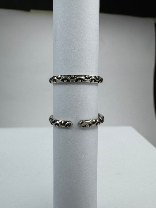Latika Toe Ring
