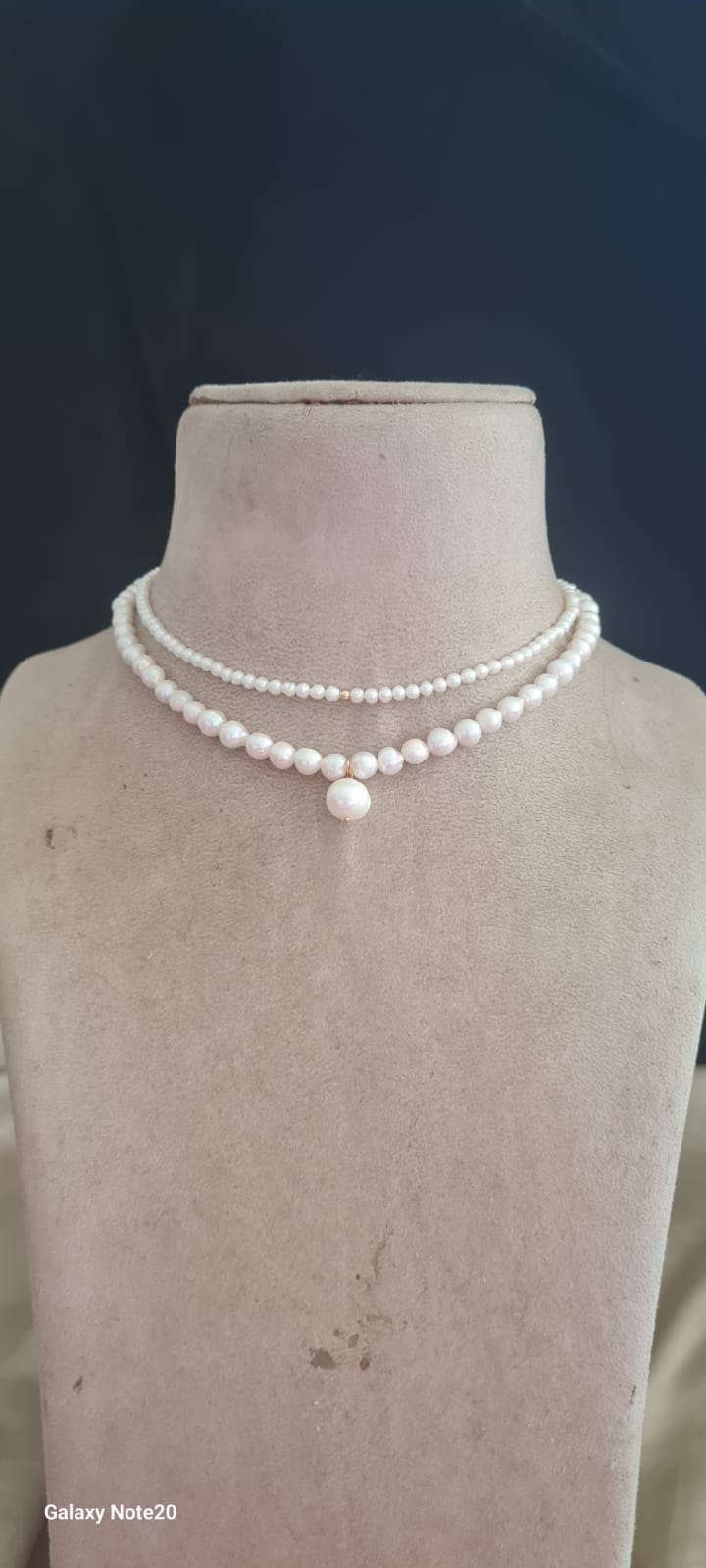 Anaya pearl drop choker