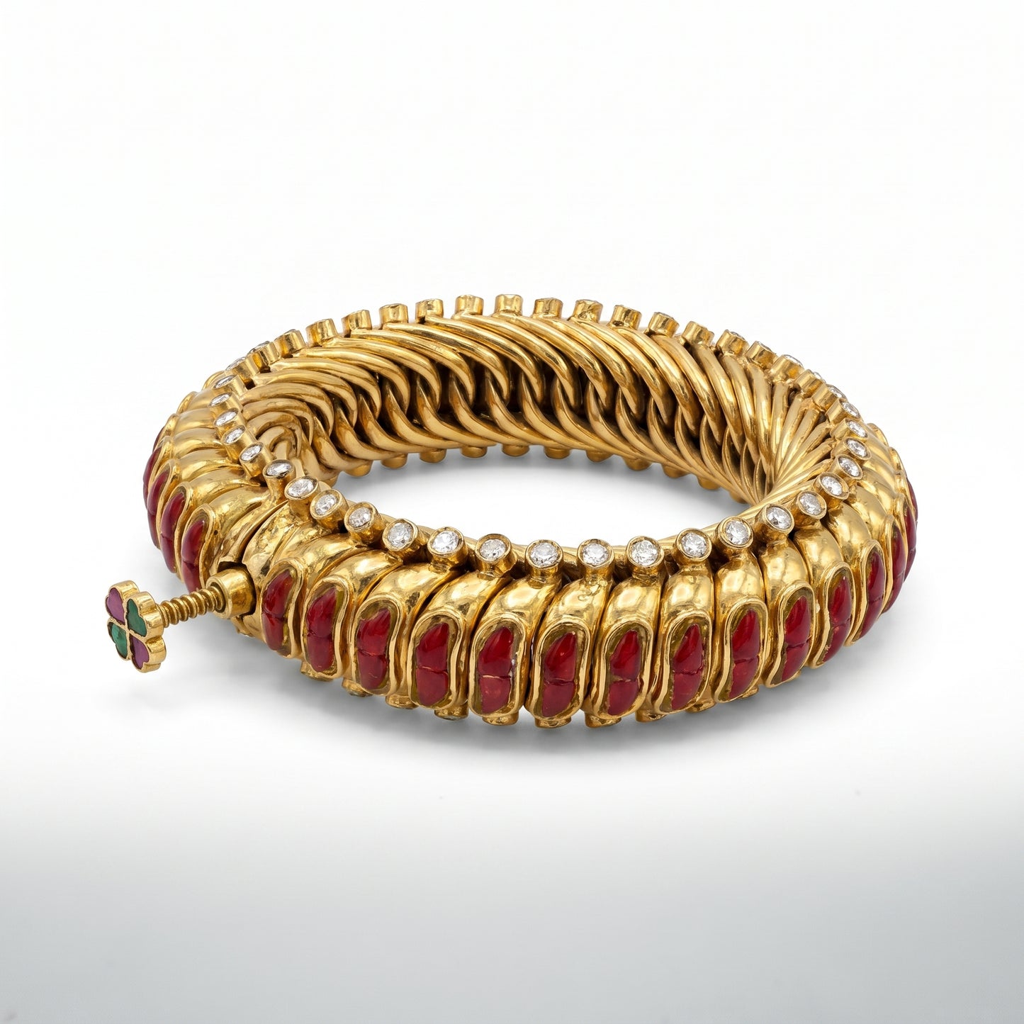 Royal Ruby Sutlada Kada